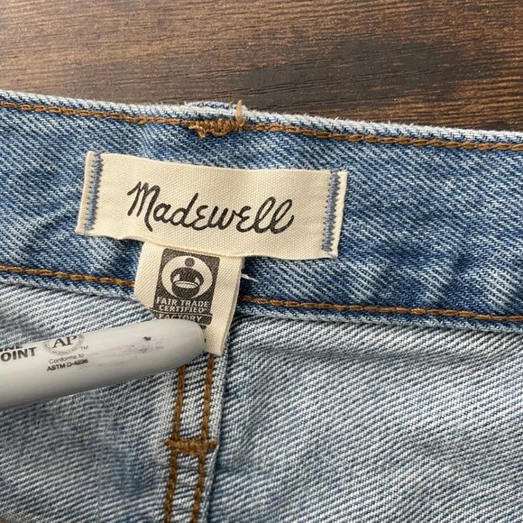 Madewell Jean Shorts Size 25 Button Fly Denim Cut Off Relaxed‎ - Picture 5 of 7